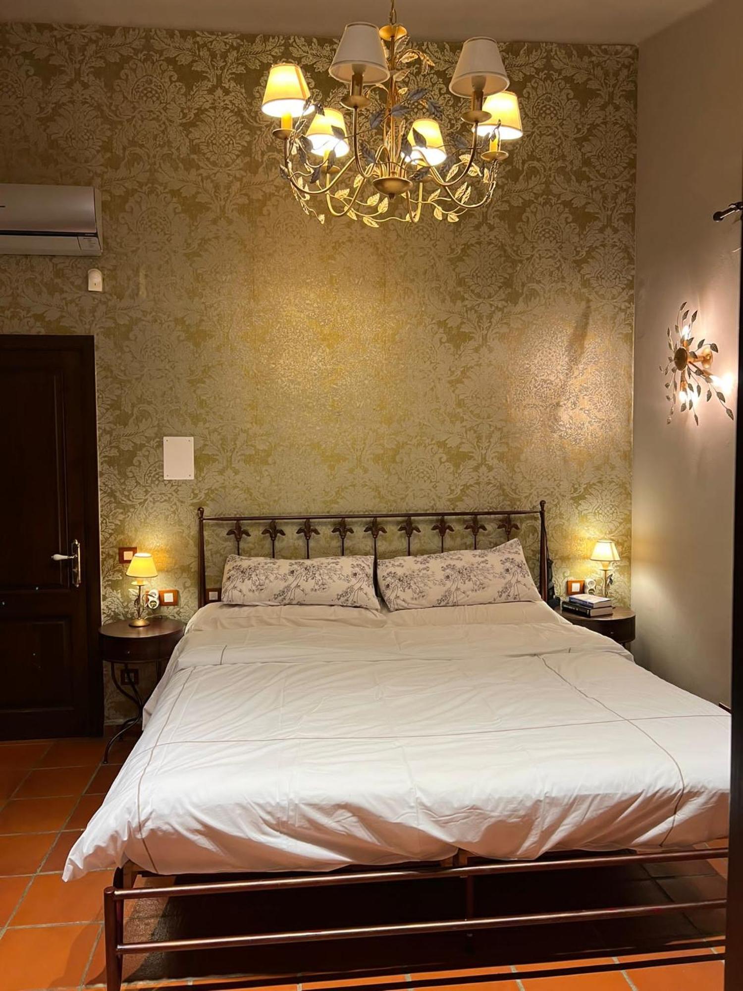 Villa Sol Peralada Golf Екстериор снимка